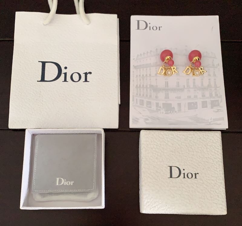 chr1st1an D10r earrings